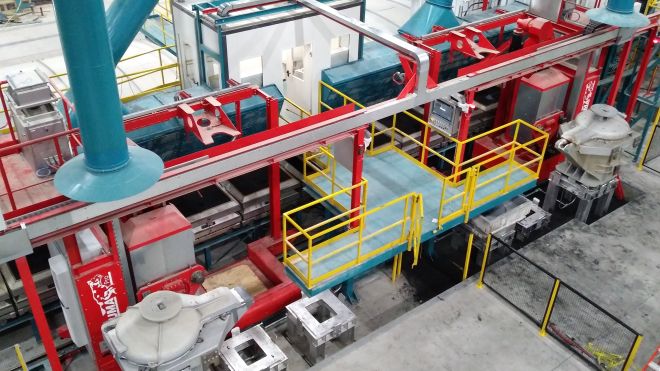 Form- und Seriengießanlage PUMA Gießmaschine